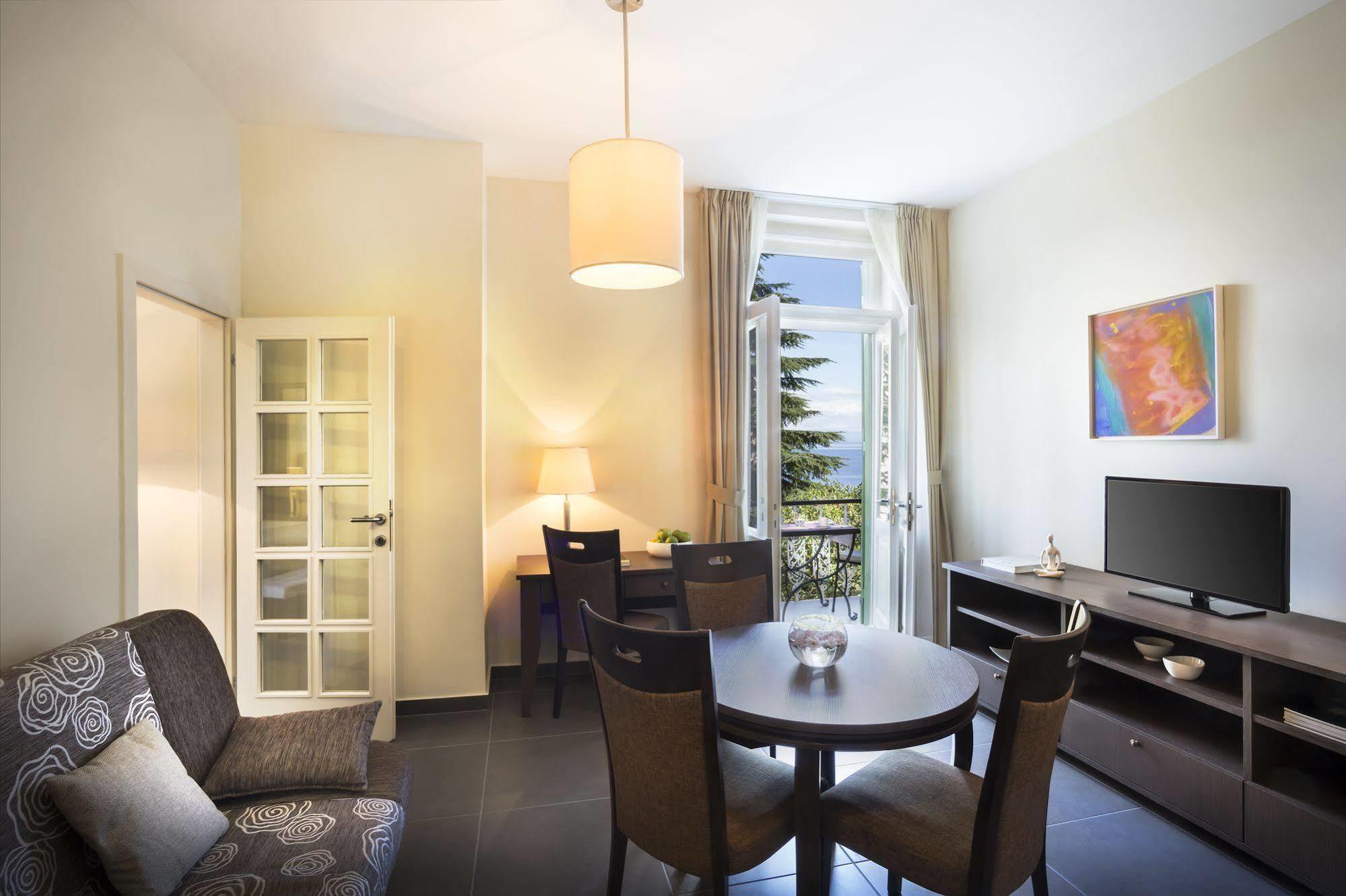 Remisens Villa Elsa 로브란 외부 사진